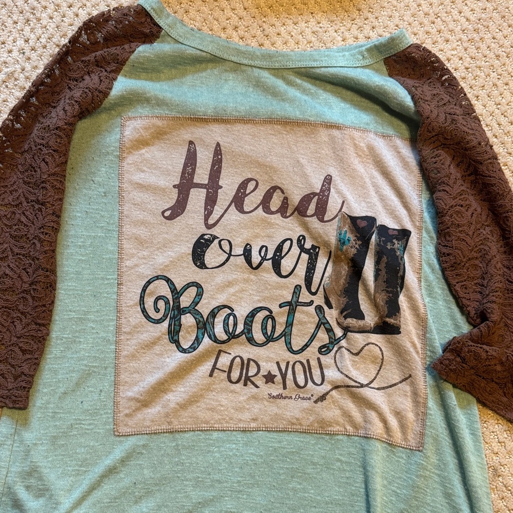 Southern Grace T